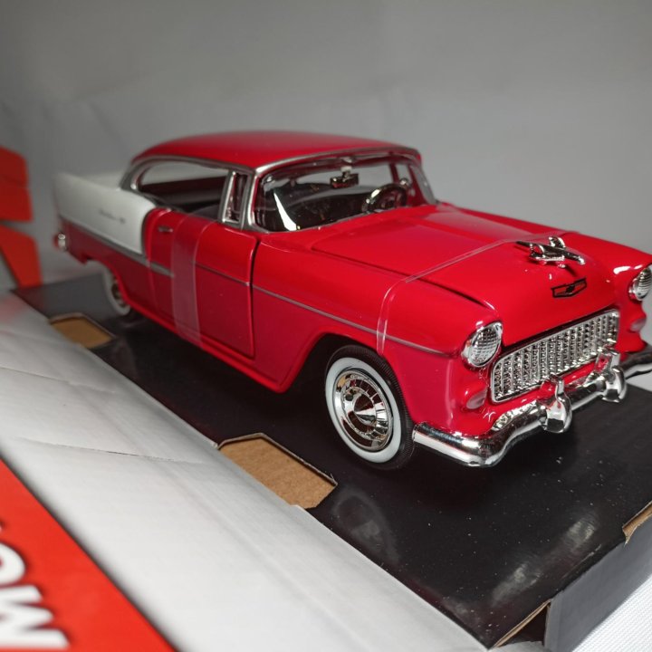 Модель автомобиля Chevy Bel Air 1955 Motormax 1:24