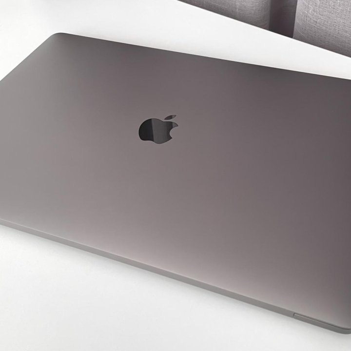 Apple MacBook Pro 15 Retina (2017)