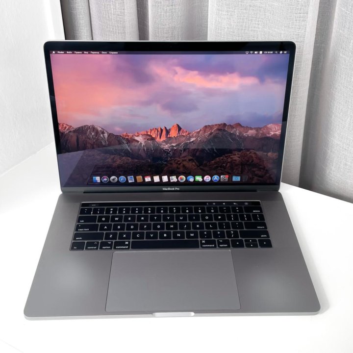 Apple MacBook Pro 15 Retina (2017)