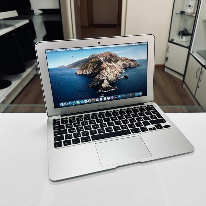 Macbook Air 11 2015 i5 1.6 8/121SSD (Э-644)