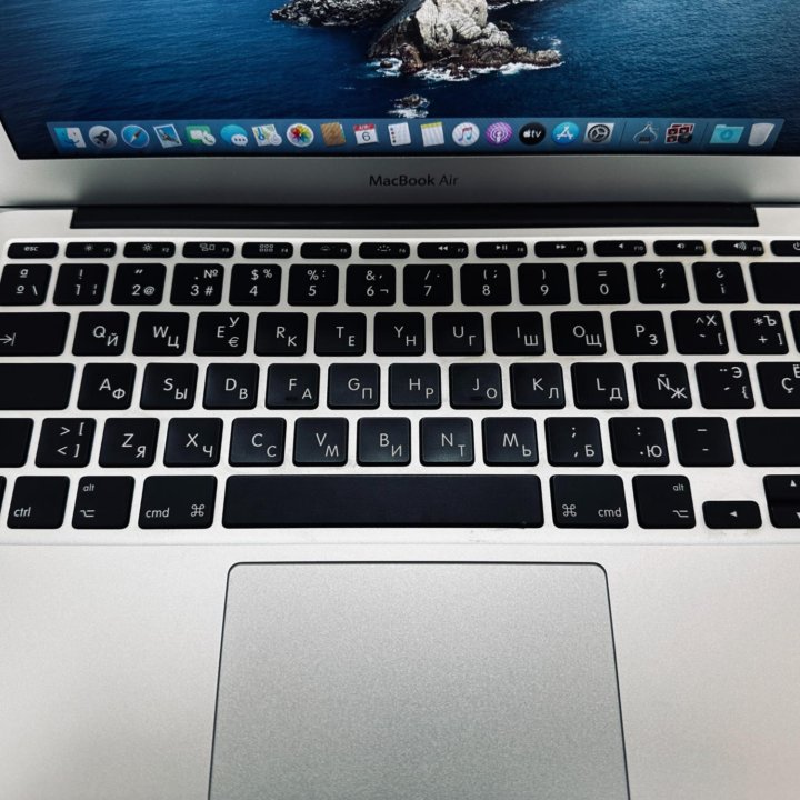 Macbook Air 11 2015 i5 1.6 8/121SSD (Э-644)