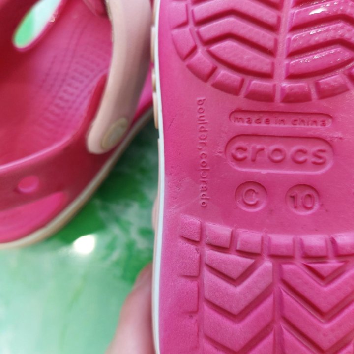 Сандалии для девочки. Crocs. Размер C10