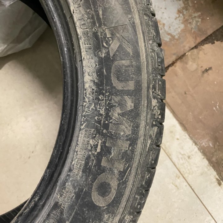 Kumho exsta ps 71 225/55 R17