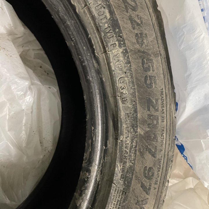 Kumho exsta ps 71 225/55 R17