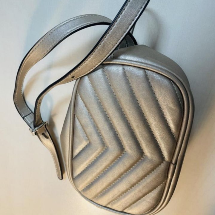 Поясная сумка vitacci