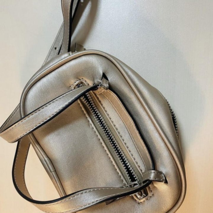 Поясная сумка vitacci