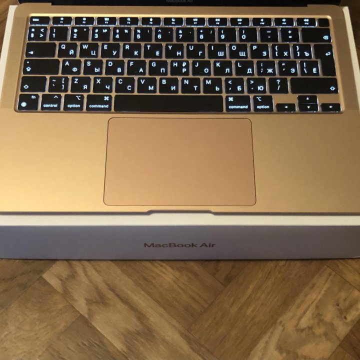 MacBook Air M1 Gold 8GB/256GB, 35 циклов