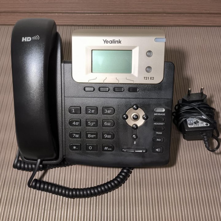 VoIP-телефон Yealink SIP-T21P E2