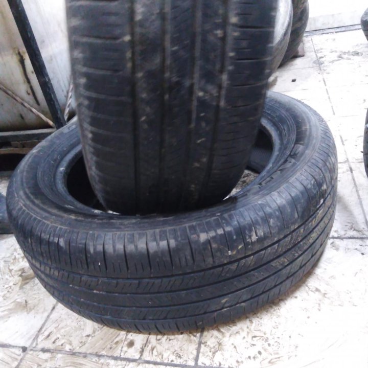 225 /55 R18