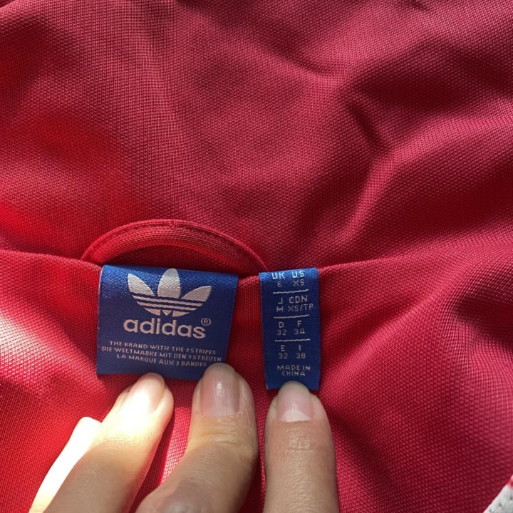 Спортивный костюм adidas