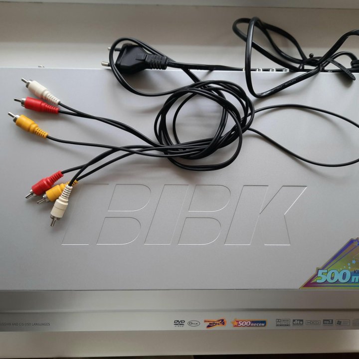 DVD караоке плейер BBK DV524SI