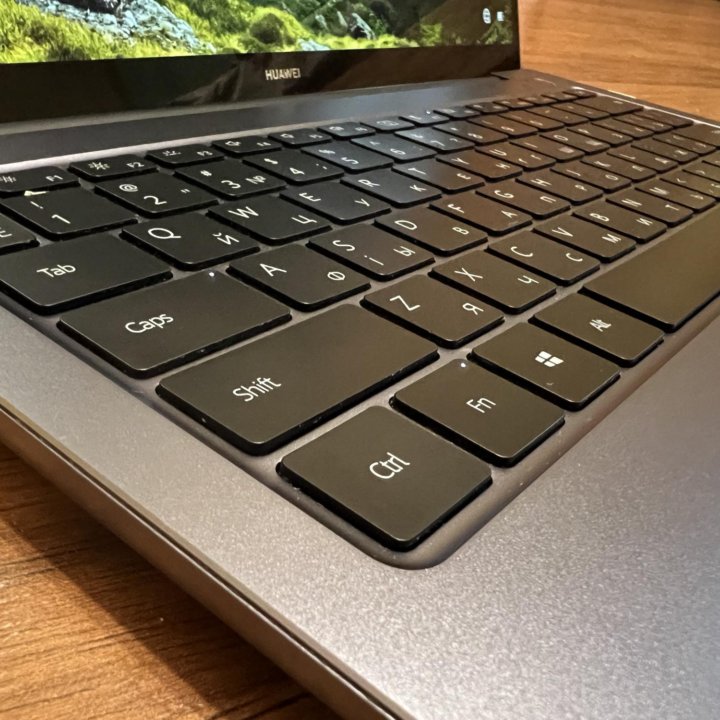 Huawei matebook 14 AMD