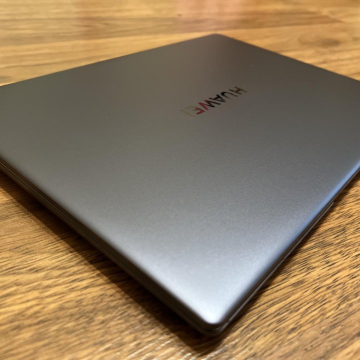 Huawei matebook 14 AMD