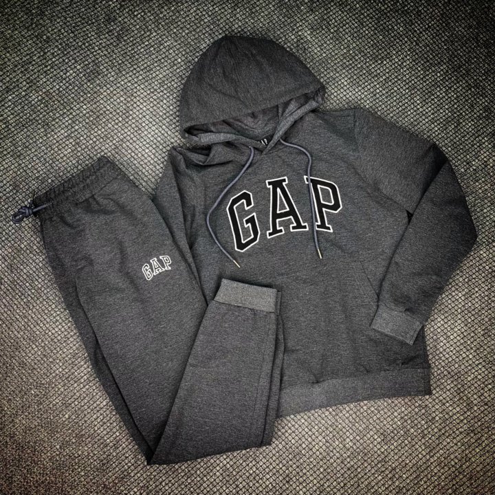 Спортивные Костюмы GAP (Магазин)