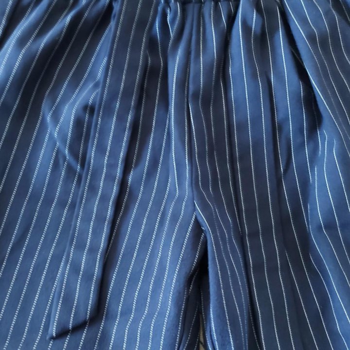 Брюки на девочку.