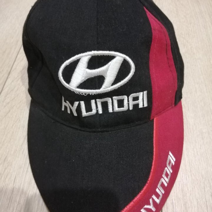 Кепка бейсболка Hyundai