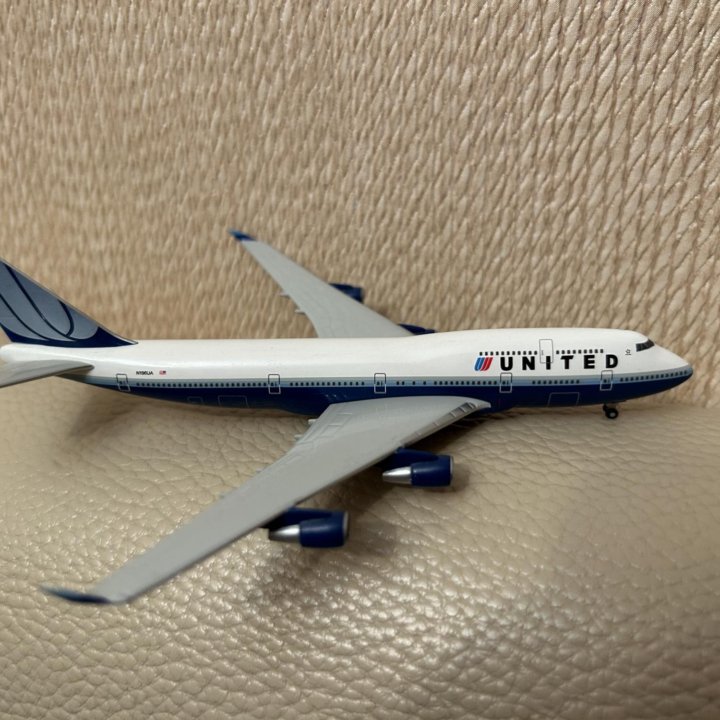 Модели самолетов Boeing Herpa 1:500