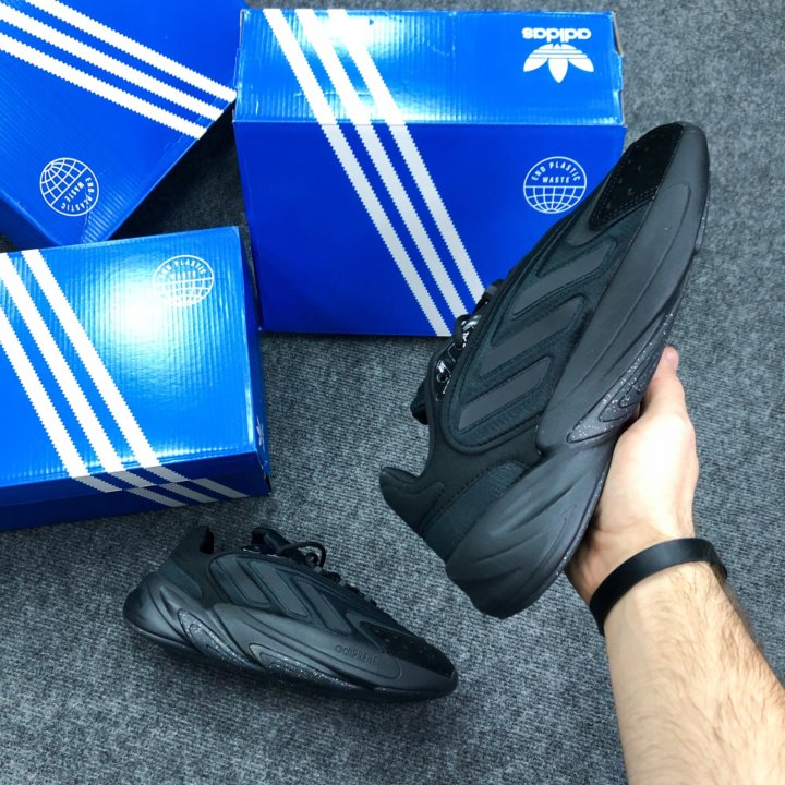 Кроссовки Adidas Ozelia