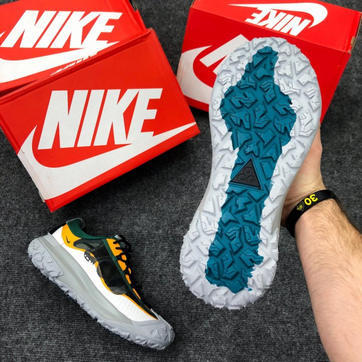 Кроссовки Nike ACG