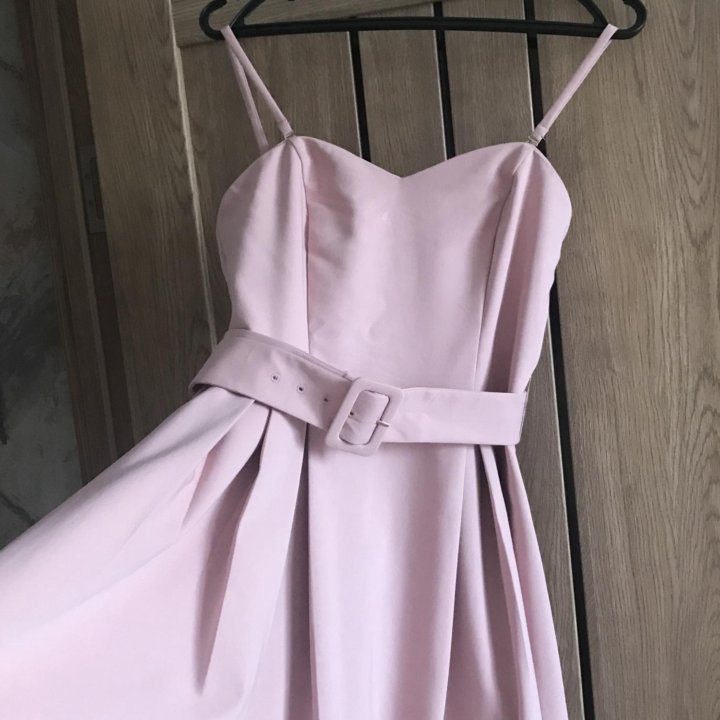 Шикарное платье