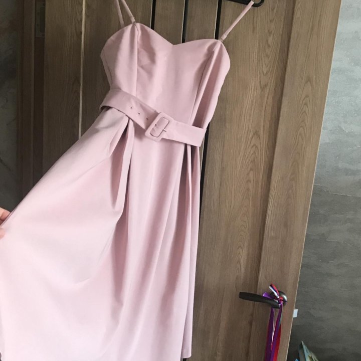 Шикарное платье