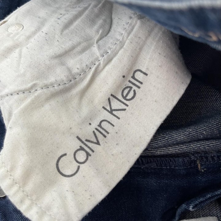 25 Calvin Klein Jeans джинсы женские синие слим