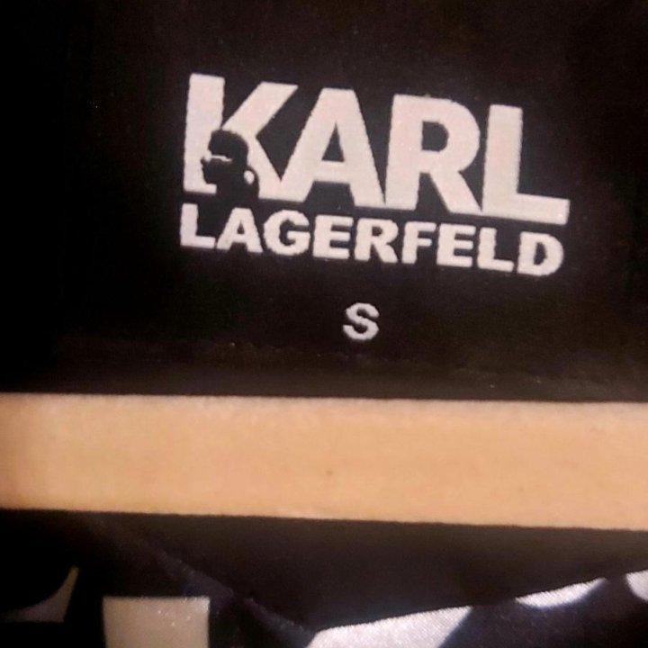 Плащь Karl Lagerfeld