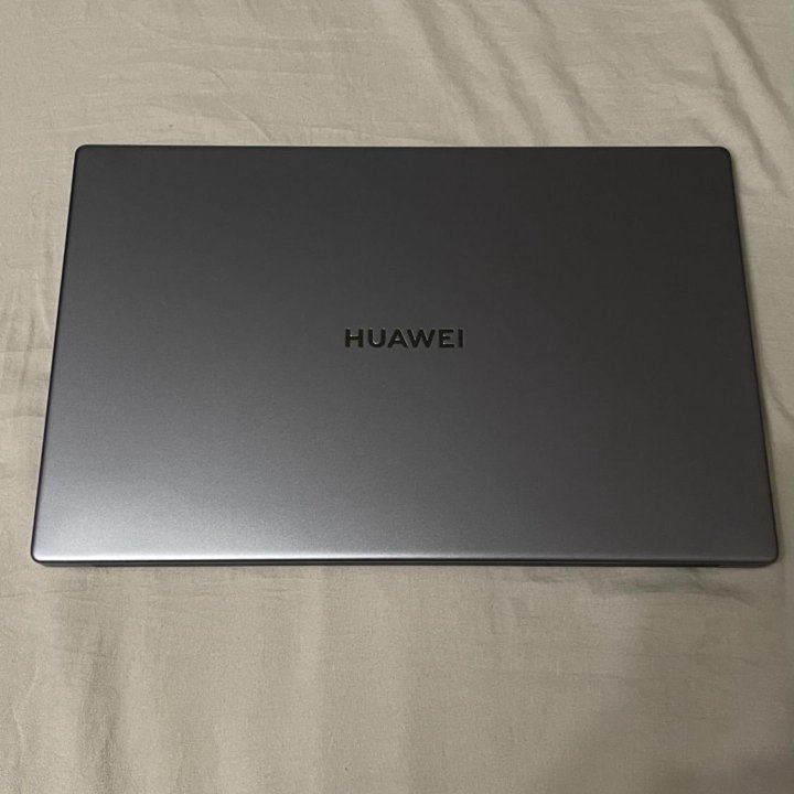 Huawei matebook d15