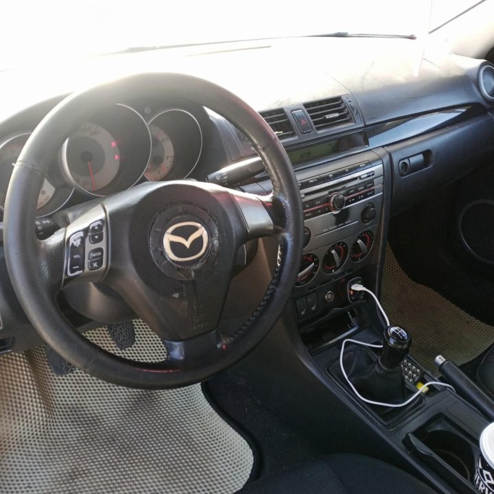 Mazda 3, 2006