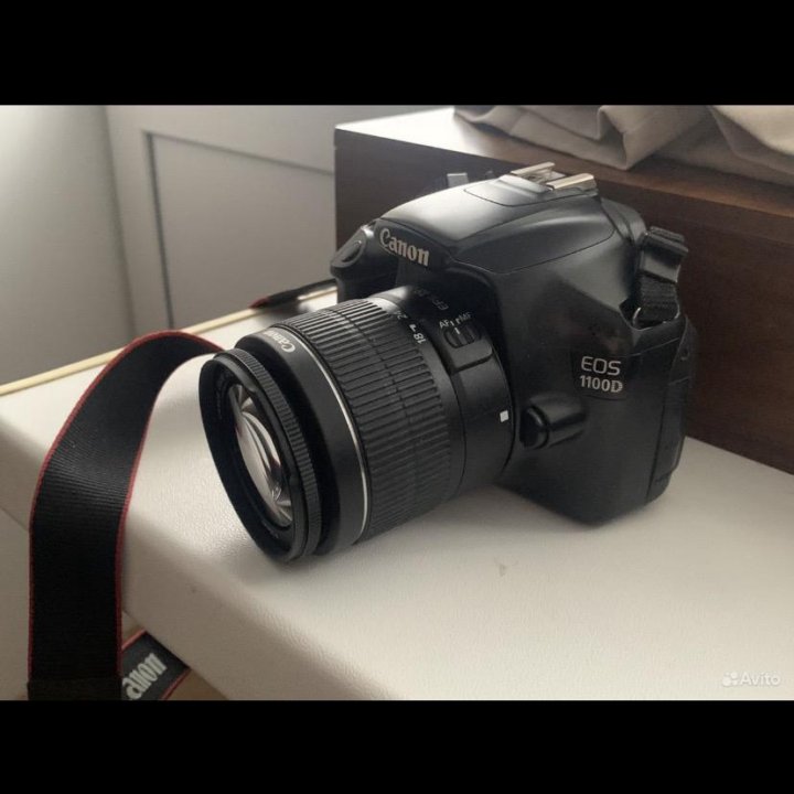 Canon eos 1100d