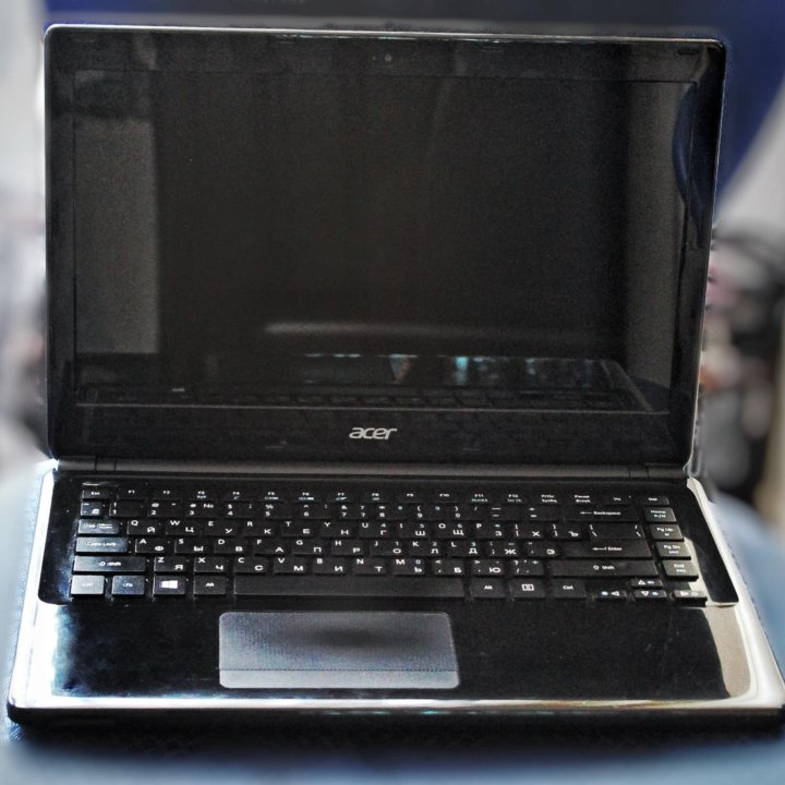 Ноутбук Acer Aspire E1-410