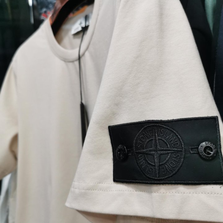 Футболка stone island