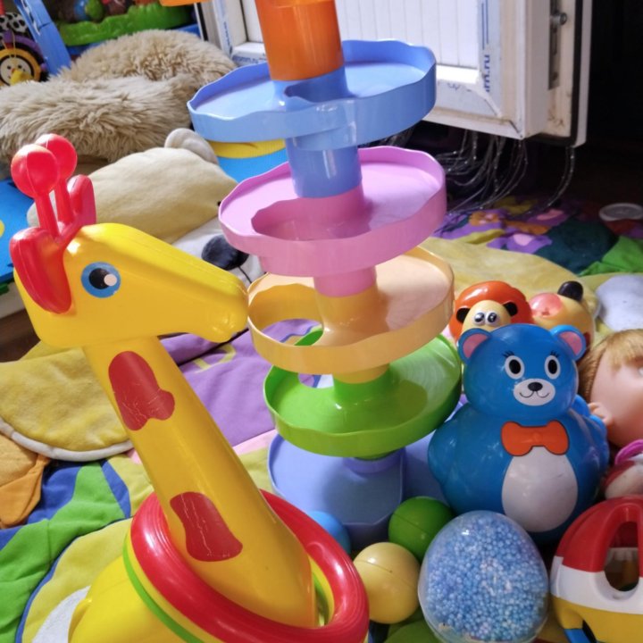 Игры и игрушки развивающие для детей от 0 и старше