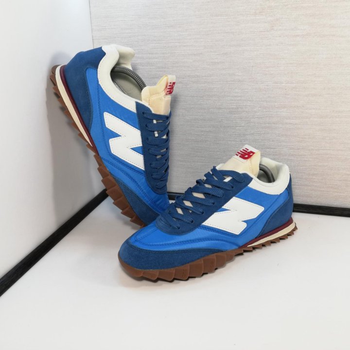 Кроссовки Nike New balance RC30