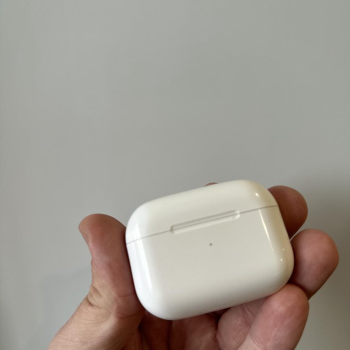 Продам Apple AirPods Pro A2190