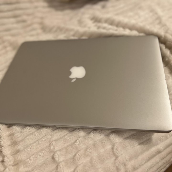 Macbook Pro 15 2015 i7/16gb/512 2 видеокарты