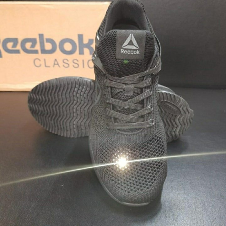 Кроссовки Reebok артикул 3029 вентиляция