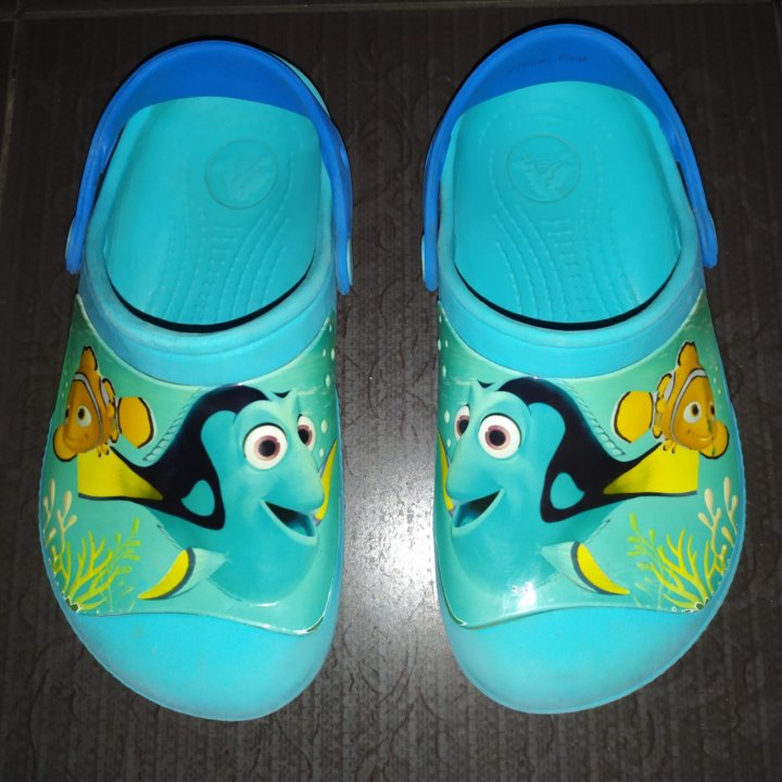 Crocs j1