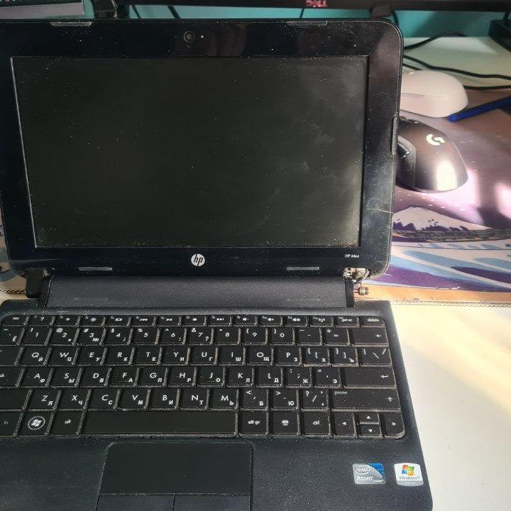 Нетбук HP mini 110-3601er 10.1'