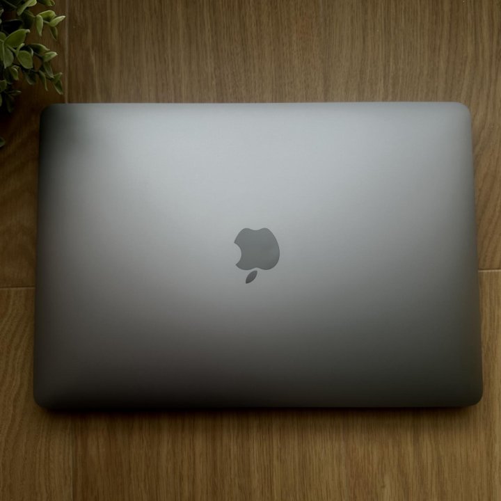 Apple MacBook Pro 13 M2 2022