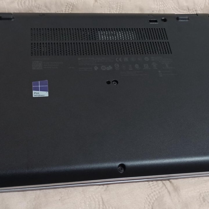 HP EliteBook 14