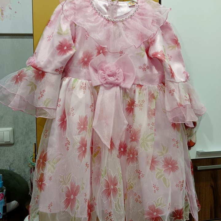 Платье новое