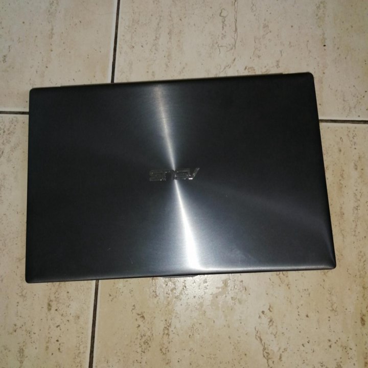 Ноутбук Asus Zenbook