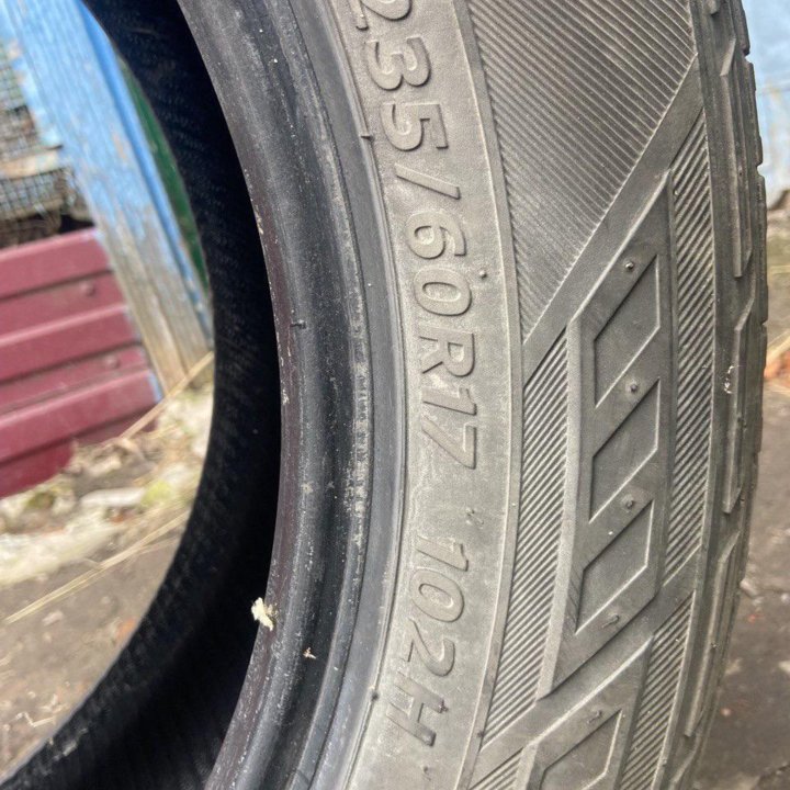 Hankook Dynapro HP. 235/60 R 17