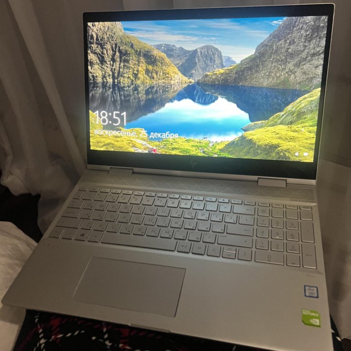 Ноутбук HP envy x360 15” 256 gb