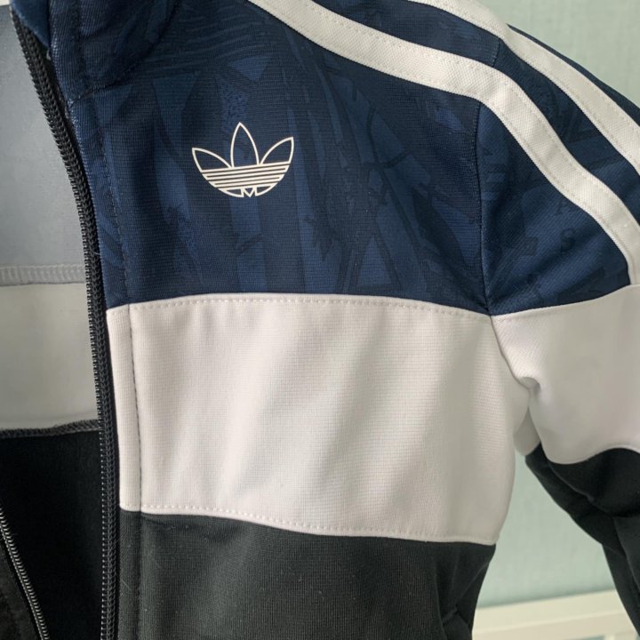 Кофта для мальчика Adidas оригинал 110-116