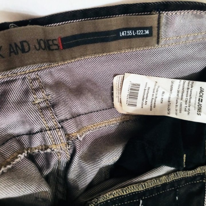 Стильные Jack &Jones как новые 30р