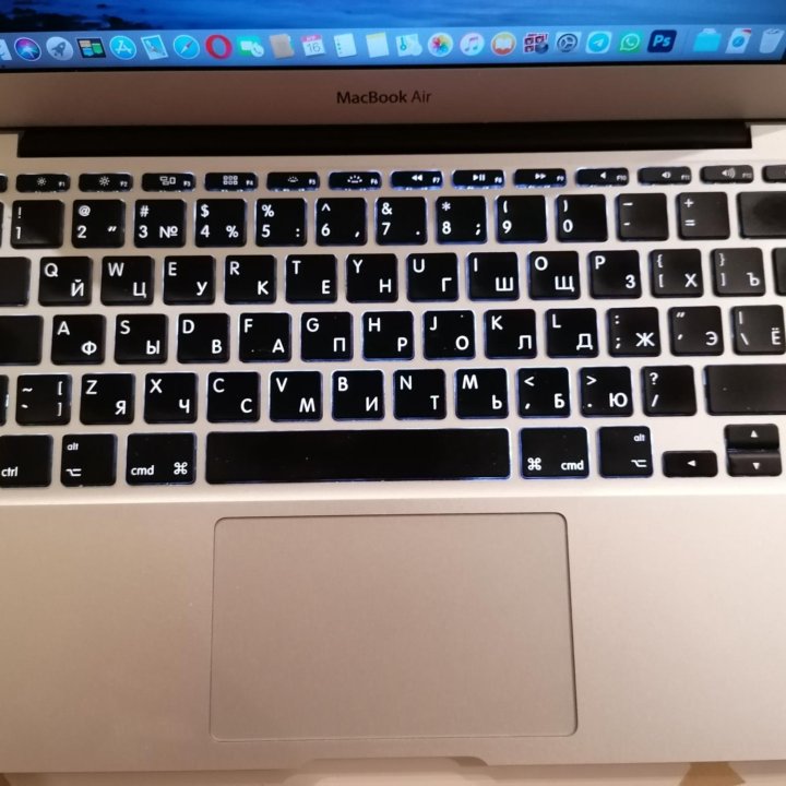 Macbook air 2011