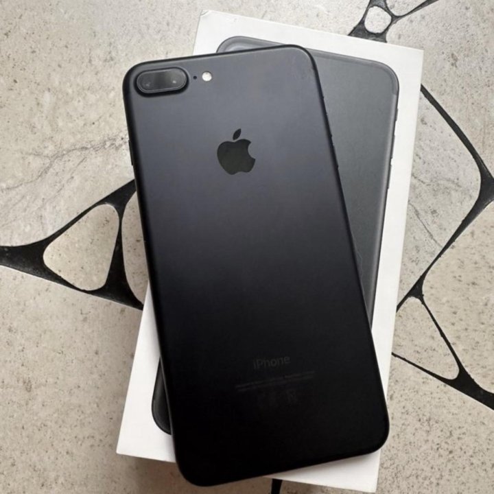 iPhone 7 Plus 128gb Black Витринный, Кредит