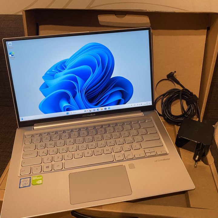 Asus VivoBook S330UN 240GB